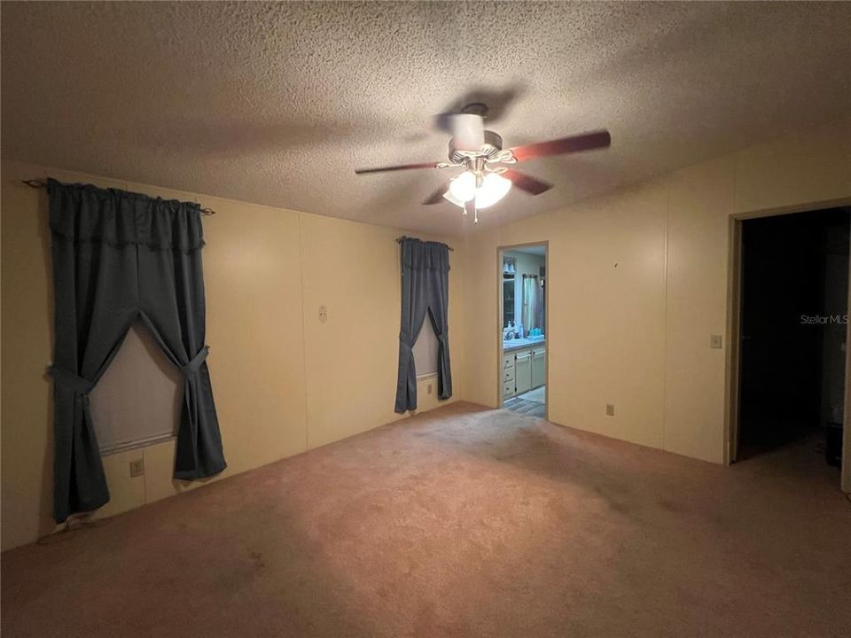 Activo con contrato: $149,000 (2 camas, 2 baños, 1288 Pies cuadrados)