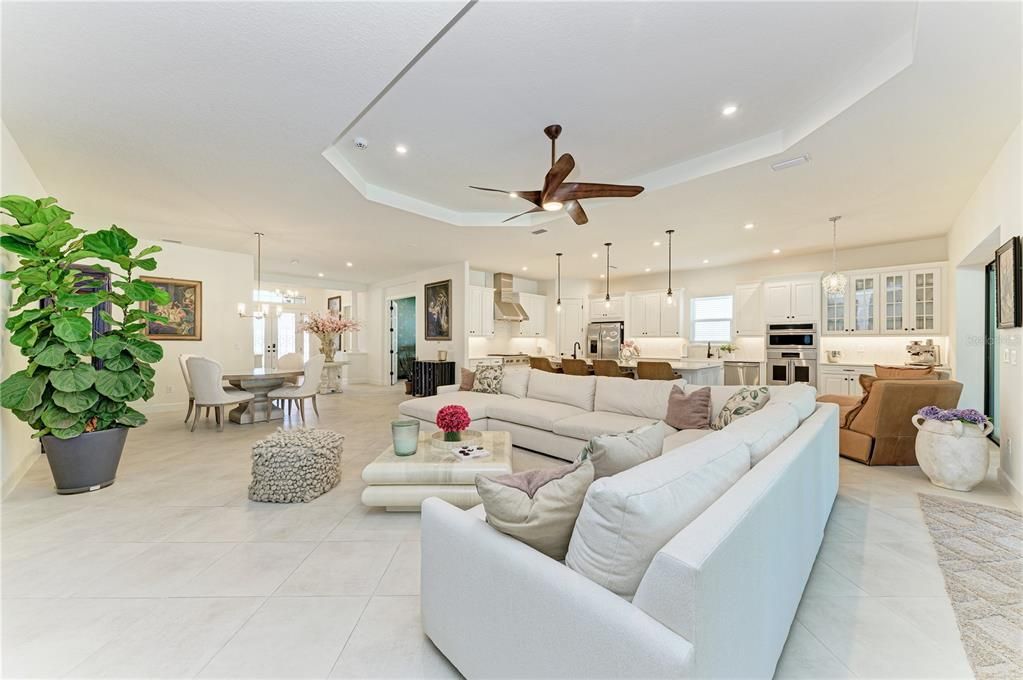 На продажу: $1,590,000 (3 спален, 3 ванн, 3116 Квадратных фут)