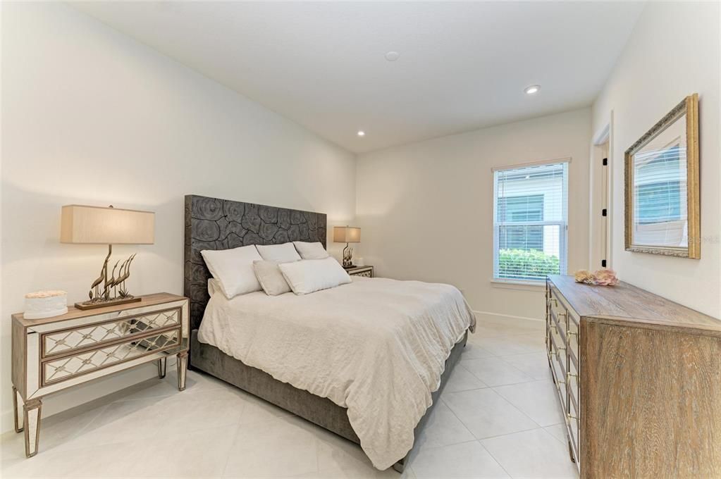 На продажу: $1,590,000 (3 спален, 3 ванн, 3116 Квадратных фут)