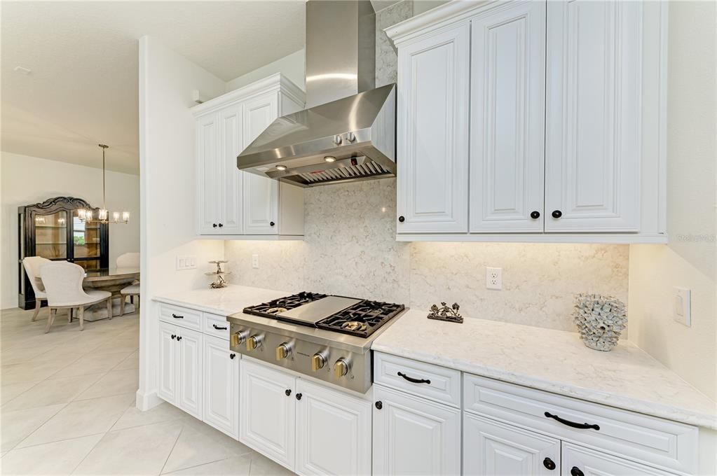 На продажу: $1,590,000 (3 спален, 3 ванн, 3116 Квадратных фут)