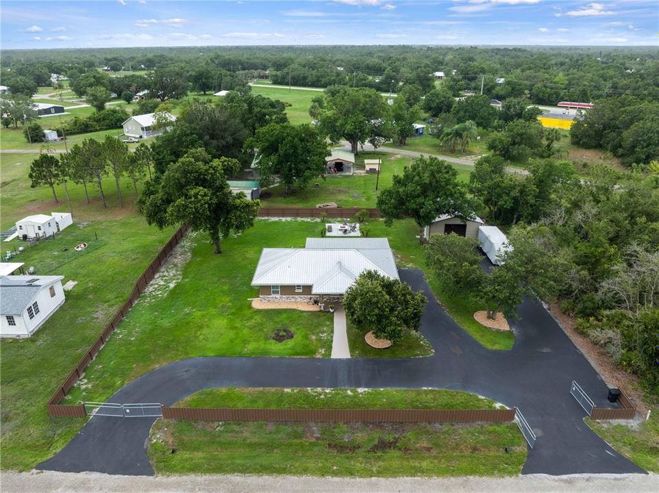 Недавно продано: $379,000 (3 спален, 2 ванн, 1222 Квадратных фут)