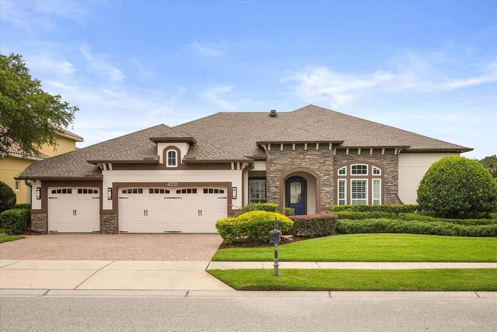 Vendido Recientemente: $999,000 (4 camas, 4 baños, 3685 Pies cuadrados)