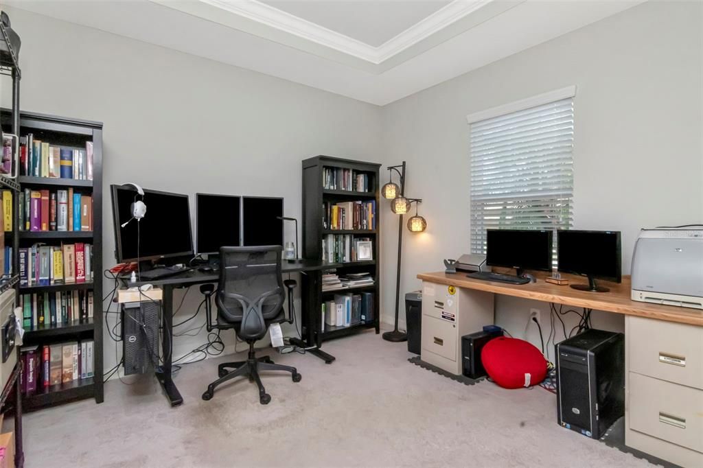 Active With Contract: $895,000 (6 beds, 4 baths, 4271 Square Feet)