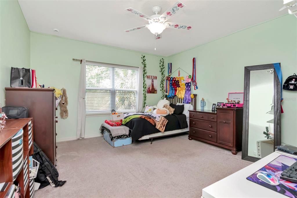 Active With Contract: $895,000 (6 beds, 4 baths, 4271 Square Feet)