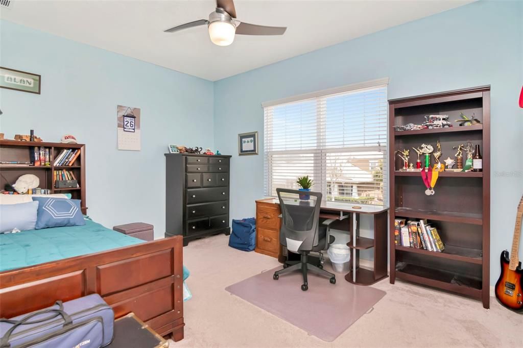 Active With Contract: $895,000 (6 beds, 4 baths, 4271 Square Feet)