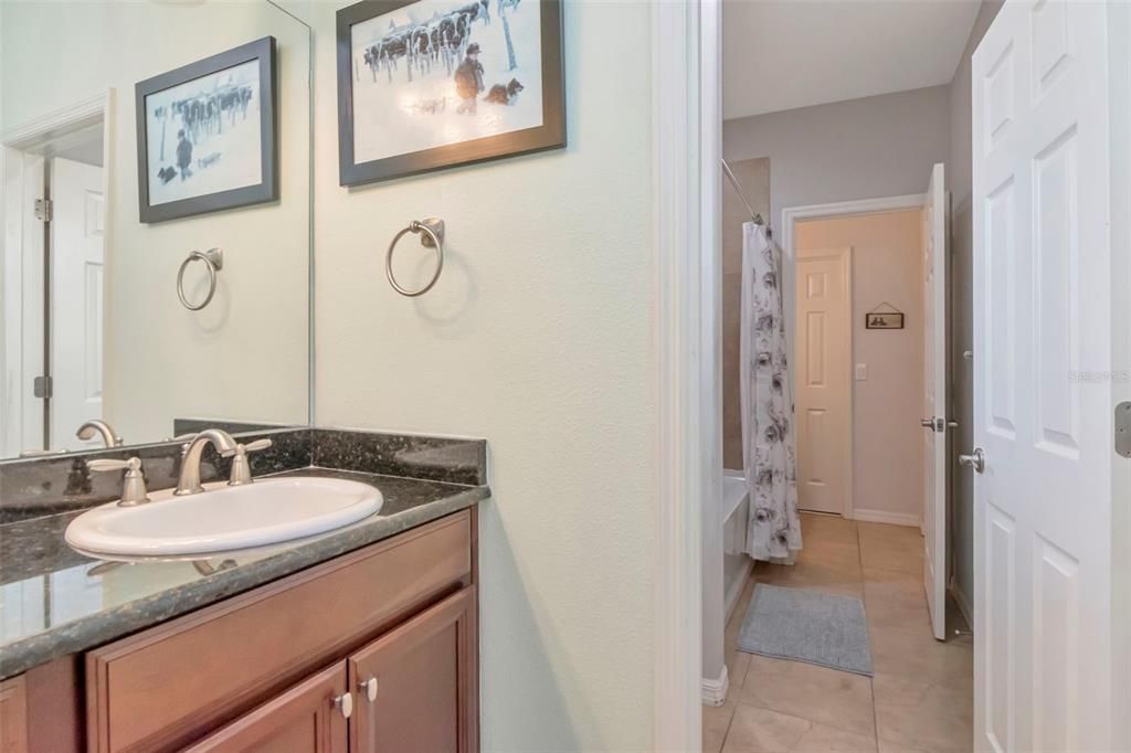 Active With Contract: $895,000 (6 beds, 4 baths, 4271 Square Feet)