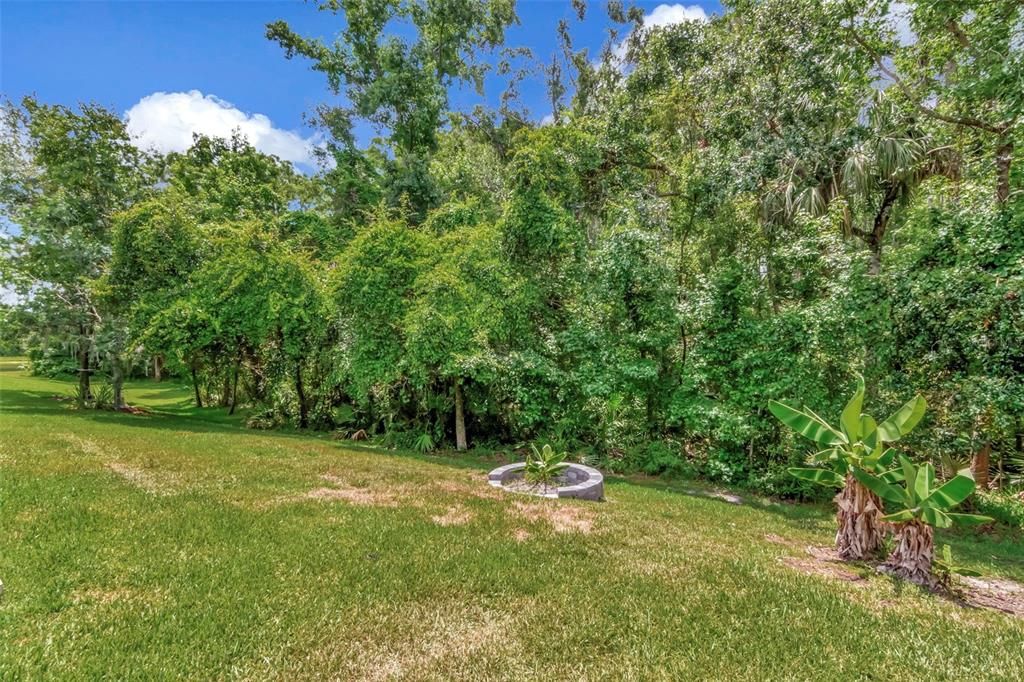 Active With Contract: $895,000 (6 beds, 4 baths, 4271 Square Feet)