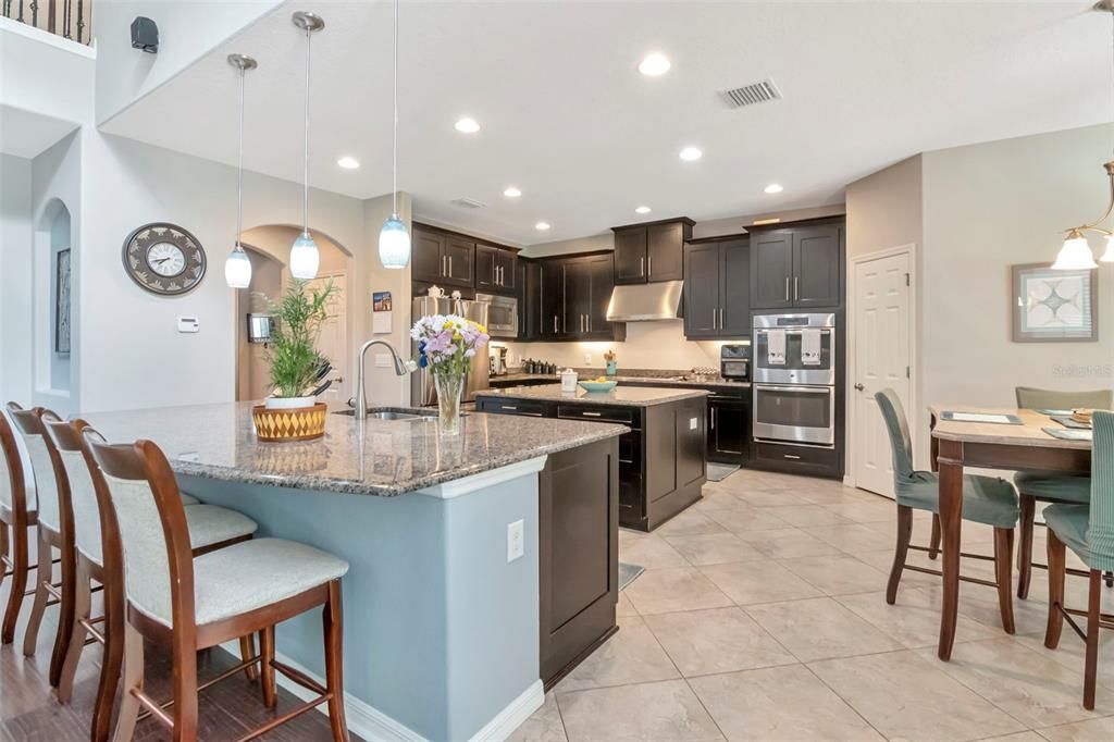 Active With Contract: $895,000 (6 beds, 4 baths, 4271 Square Feet)