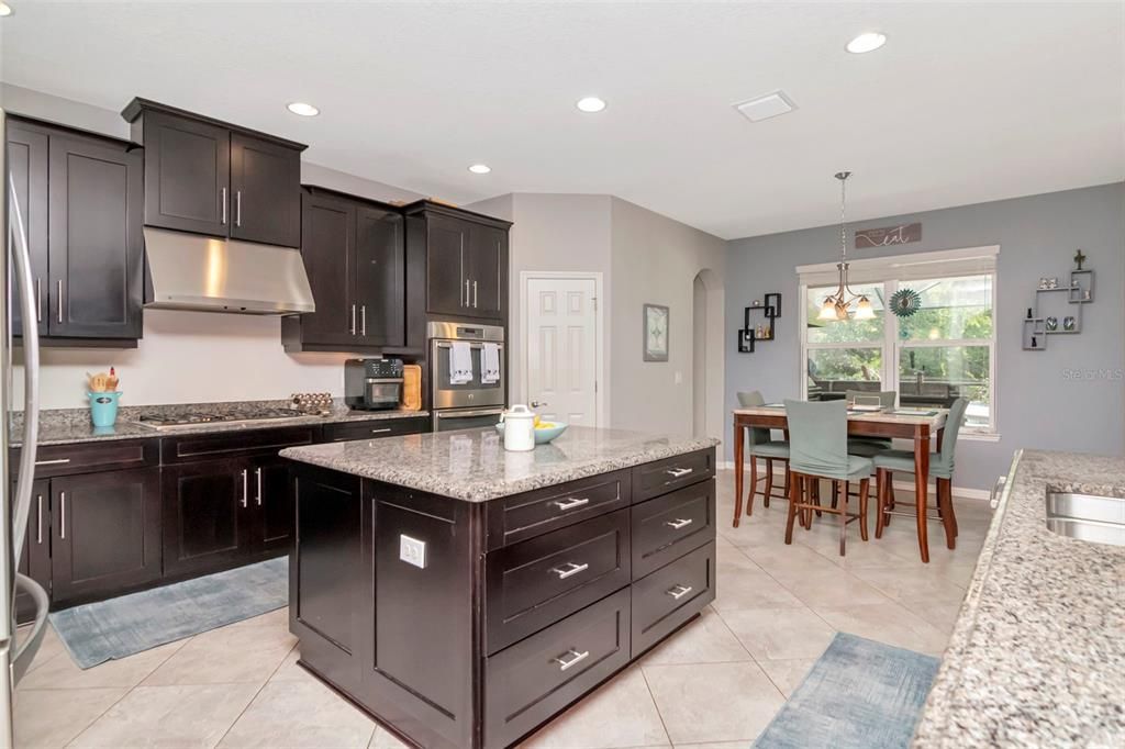 Active With Contract: $895,000 (6 beds, 4 baths, 4271 Square Feet)