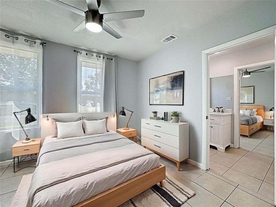 For Sale: $318,000 (3 beds, 1 baths, 1364 Square Feet)