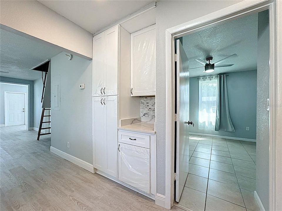 For Sale: $318,000 (3 beds, 1 baths, 1364 Square Feet)