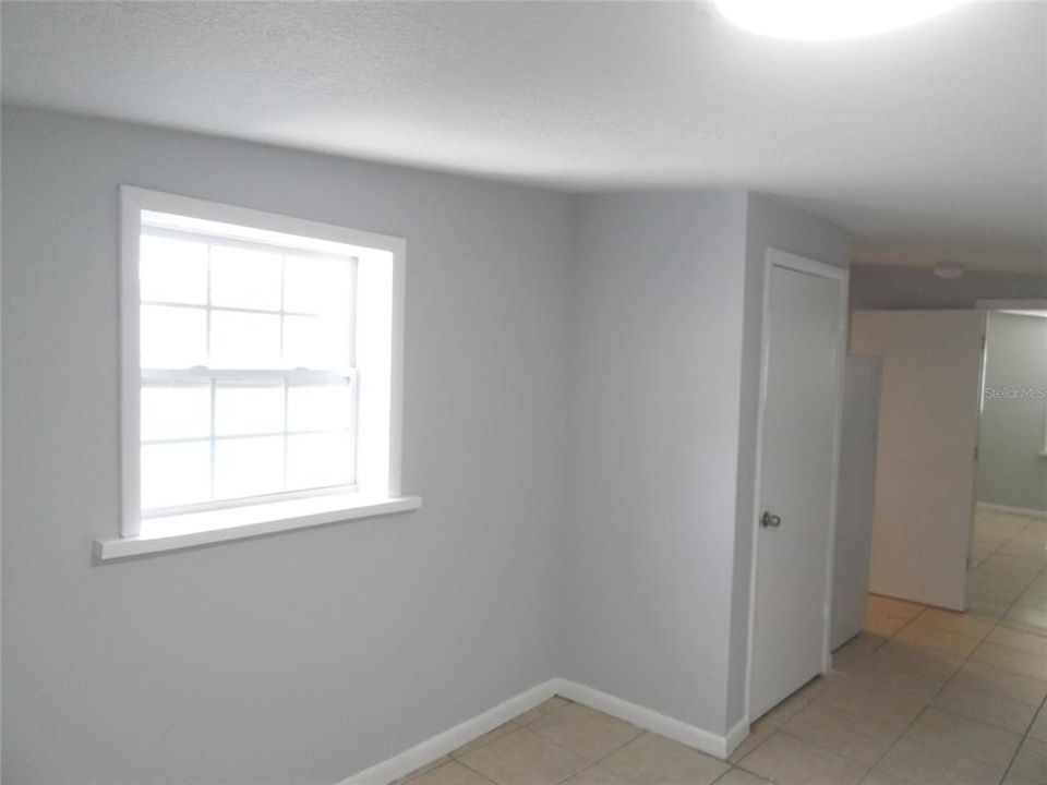For Sale: $318,000 (3 beds, 1 baths, 1364 Square Feet)