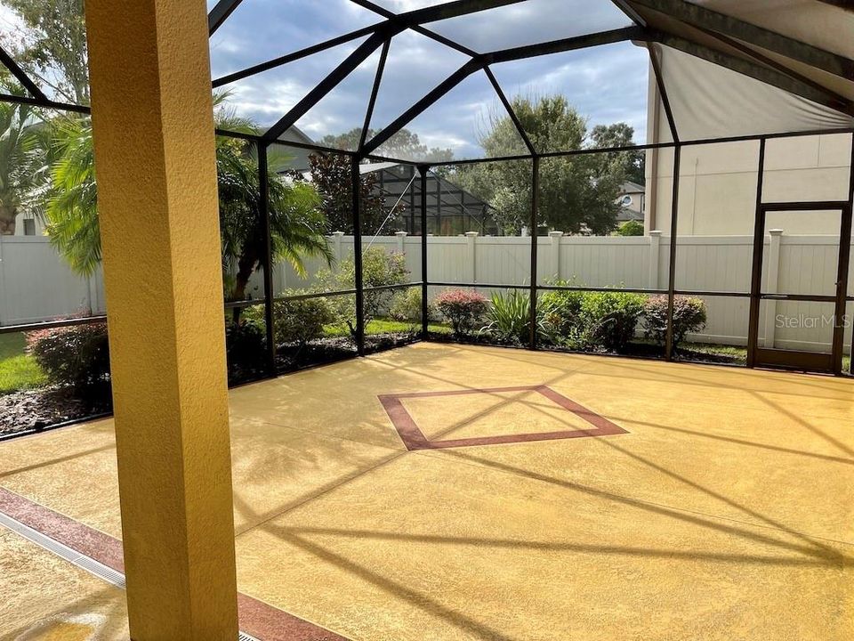 出租: $4,250 (4 贝兹, 4 浴室, 3601 平方英尺)