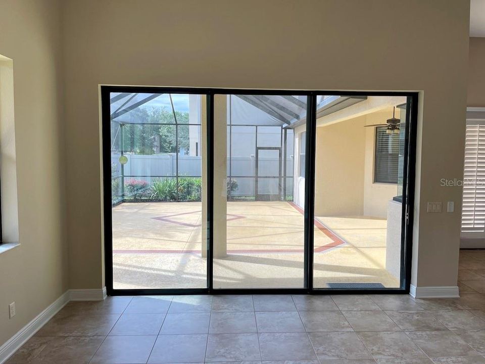 出租: $4,250 (4 贝兹, 4 浴室, 3601 平方英尺)