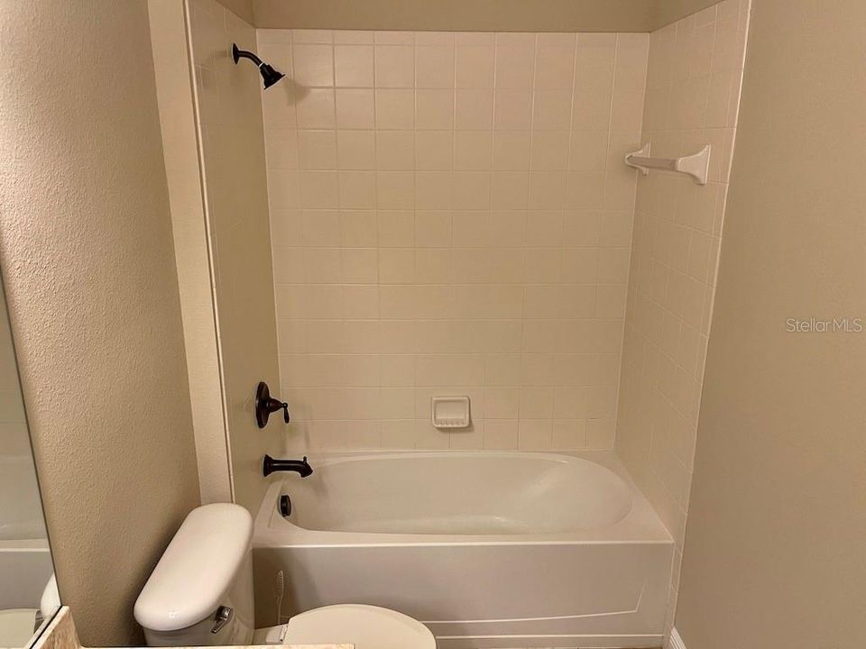 出租: $4,250 (4 贝兹, 4 浴室, 3601 平方英尺)