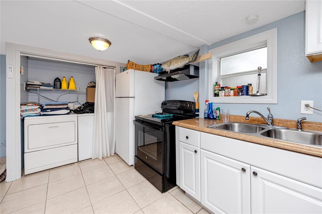 For Sale: $599,900 (4 beds, 0 baths, 2724 Square Feet)