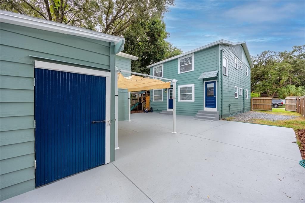 For Sale: $599,900 (4 beds, 0 baths, 2724 Square Feet)