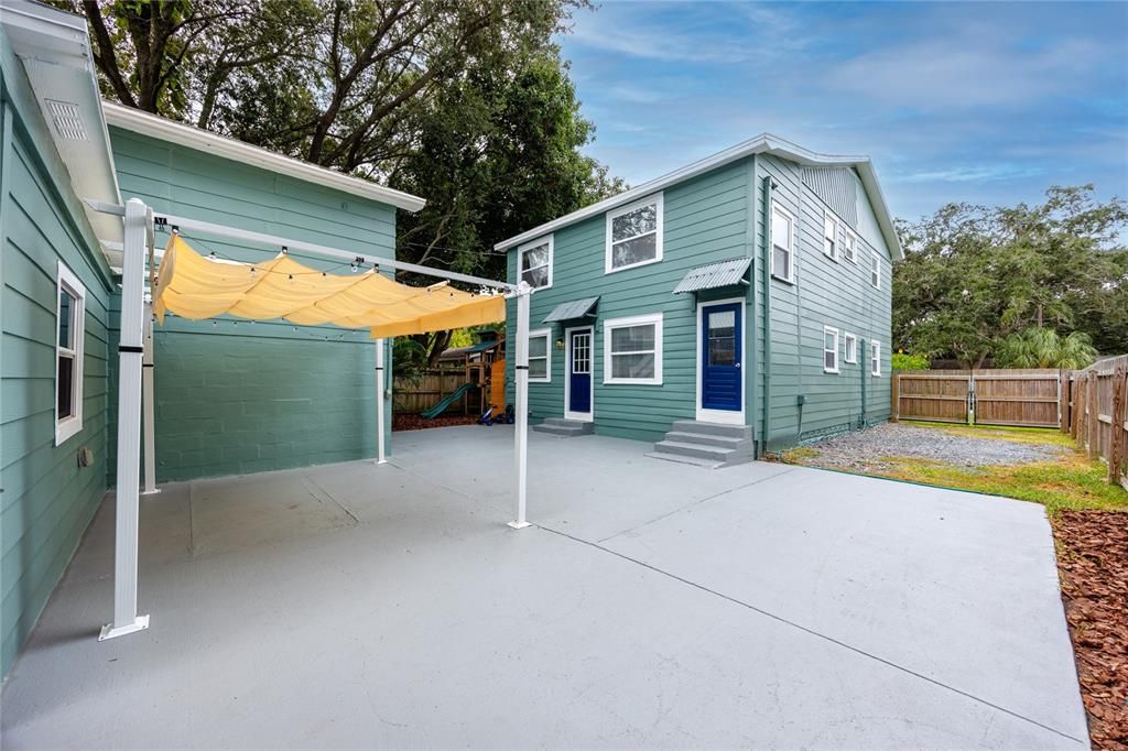 For Sale: $599,900 (4 beds, 0 baths, 2724 Square Feet)