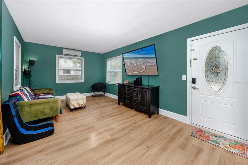 For Sale: $599,900 (4 beds, 0 baths, 2724 Square Feet)