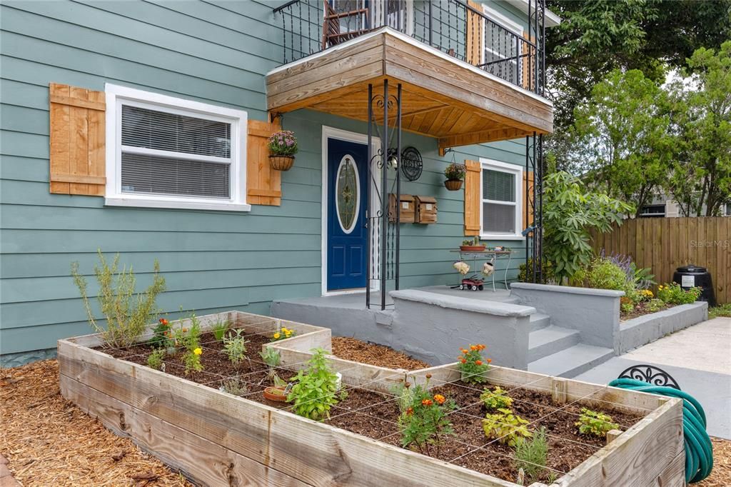 For Sale: $599,900 (4 beds, 0 baths, 2724 Square Feet)