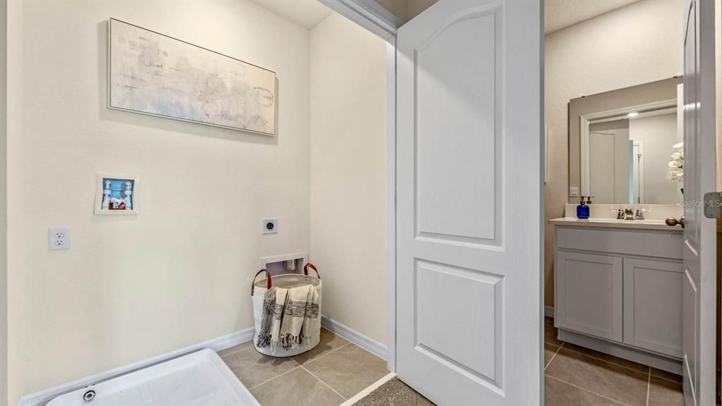 待售: $257,990 (3 贝兹, 22 浴室, 1463 平方英尺)