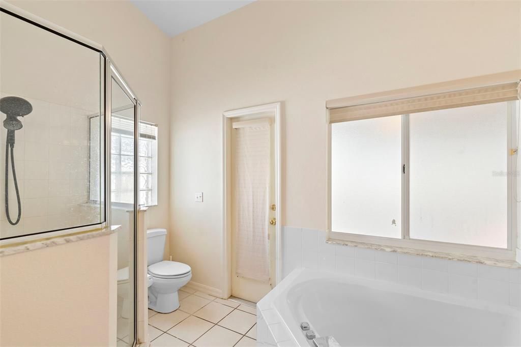 На продажу: $395,000 (4 спален, 3 ванн, 2095 Квадратных фут)