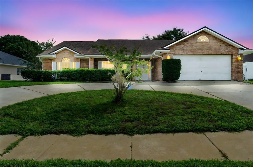 На продажу: $395,000 (4 спален, 3 ванн, 2095 Квадратных фут)