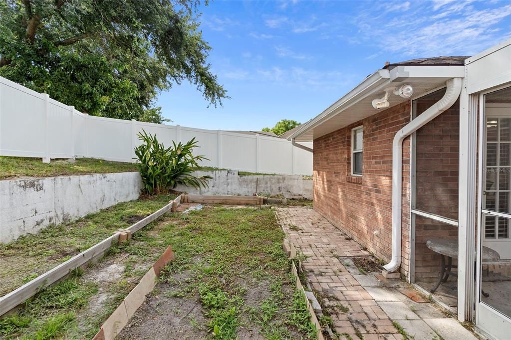 На продажу: $395,000 (4 спален, 3 ванн, 2095 Квадратных фут)