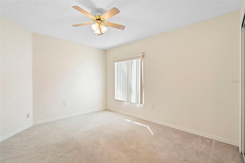 На продажу: $395,000 (4 спален, 3 ванн, 2095 Квадратных фут)