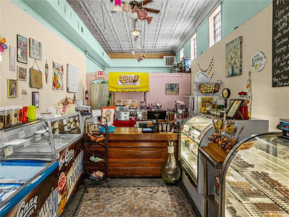 For Sale: $1,525,000 (0 beds, 0 baths, 5880 Square Feet)