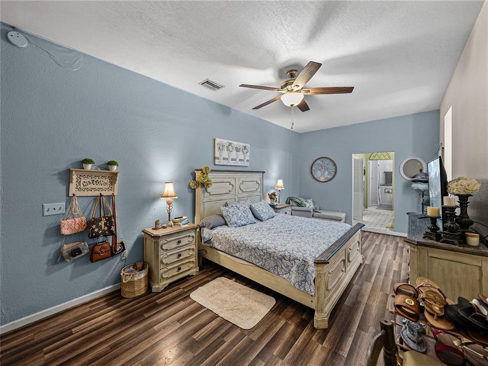 For Sale: $1,525,000 (0 beds, 0 baths, 5880 Square Feet)