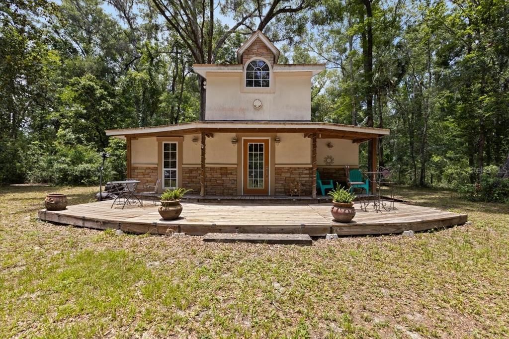 Recently Sold: $174,900 (1 beds, 1 baths, 840 Square Feet)