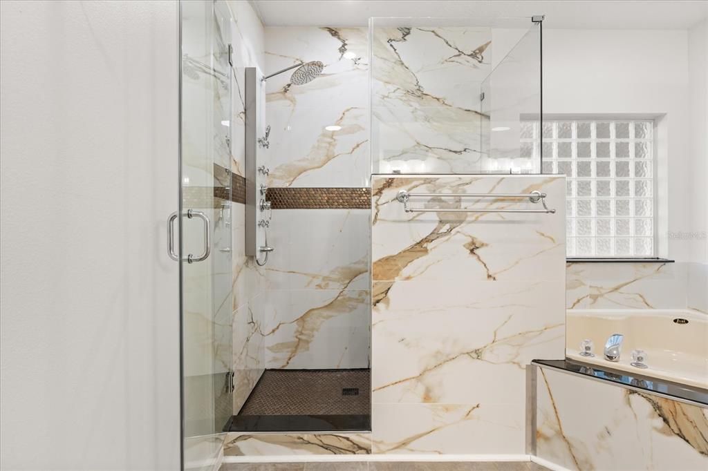 待售: $649,500 (3 贝兹, 2 浴室, 1921 平方英尺)