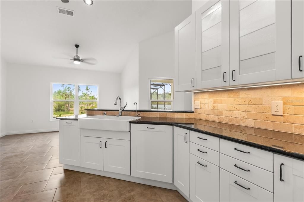 待售: $649,500 (3 贝兹, 2 浴室, 1921 平方英尺)