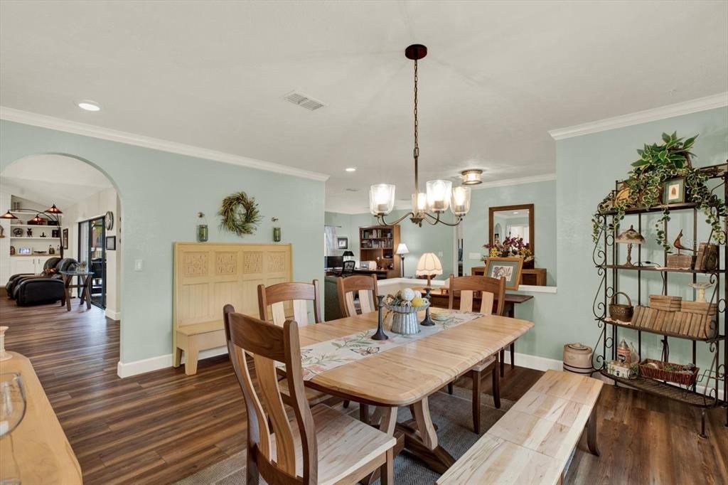 For Sale: $560,000 (3 beds, 2 baths, 2050 Square Feet)