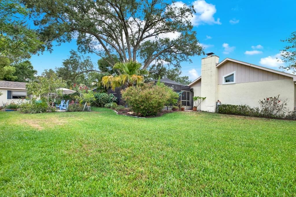 For Sale: $560,000 (3 beds, 2 baths, 2050 Square Feet)