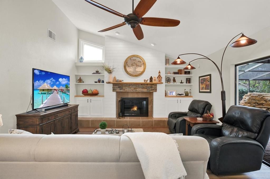 For Sale: $560,000 (3 beds, 2 baths, 2050 Square Feet)