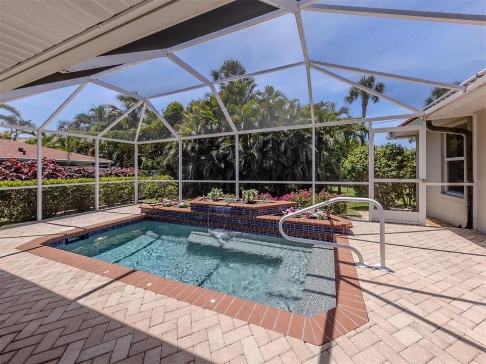 Active With Contract: $1,350,000 (3 beds, 2 baths, 2376 Square Feet)