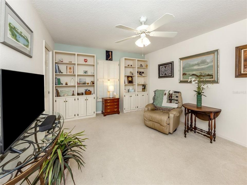 Active With Contract: $1,350,000 (3 beds, 2 baths, 2376 Square Feet)