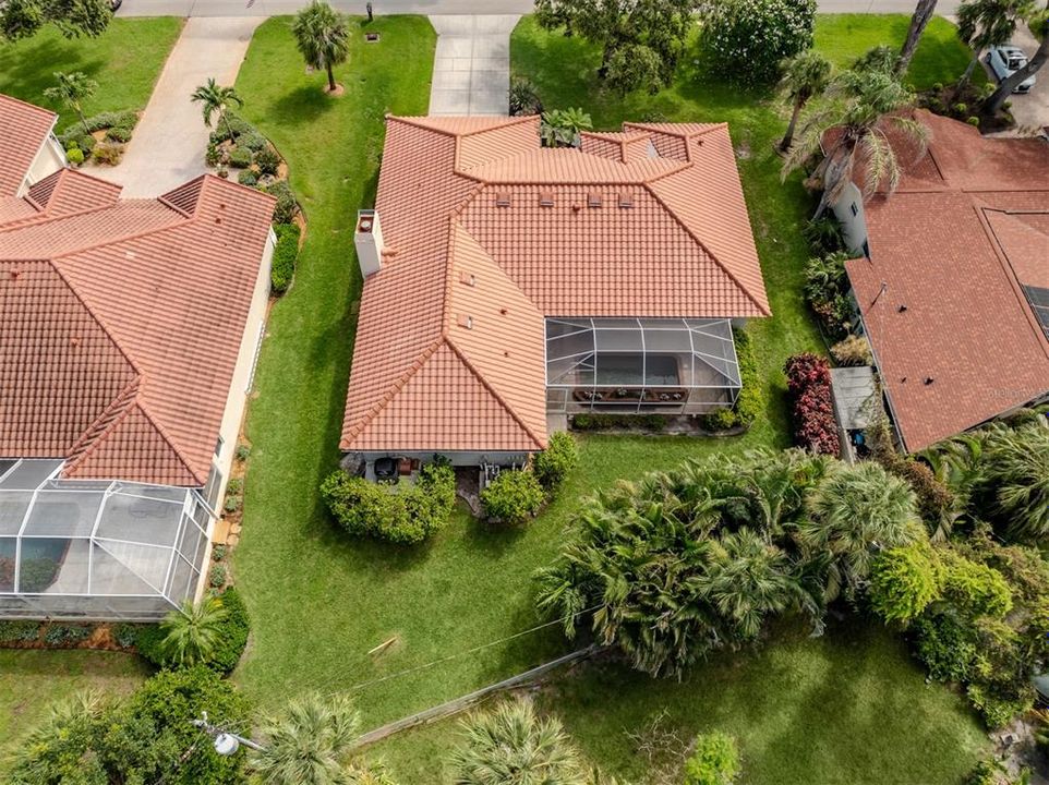 Active With Contract: $1,350,000 (3 beds, 2 baths, 2376 Square Feet)