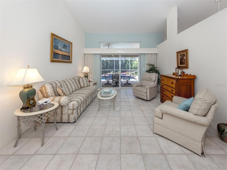 Active With Contract: $1,350,000 (3 beds, 2 baths, 2376 Square Feet)