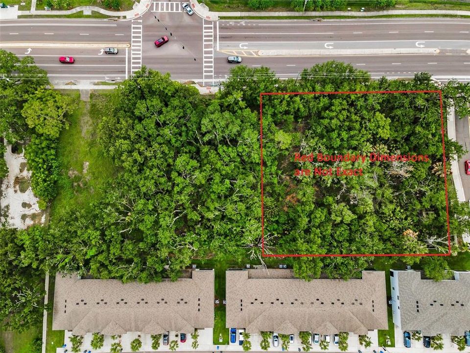 На продажу: $350,000 (0.68 acres)