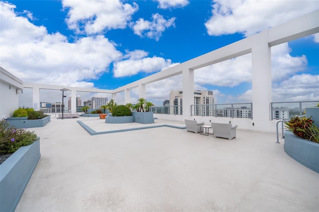 For Sale: $425,000 (1 beds, 2 baths, 1150 Square Feet)