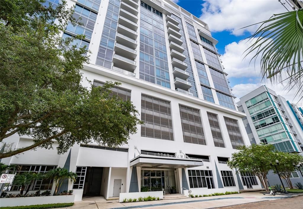 For Sale: $425,000 (1 beds, 2 baths, 1150 Square Feet)