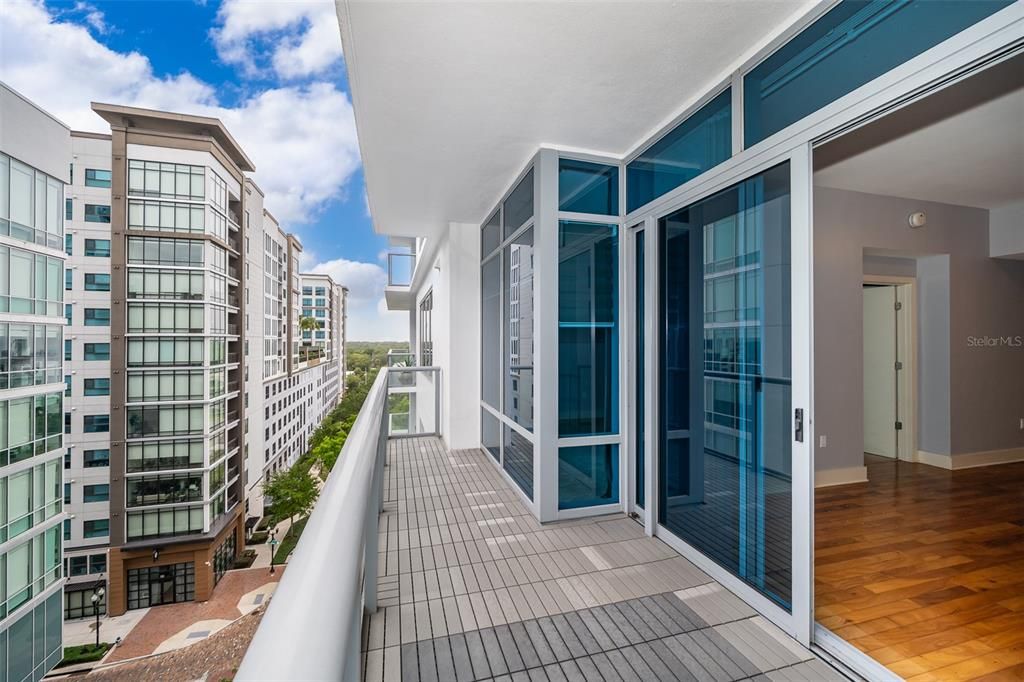 For Sale: $425,000 (1 beds, 2 baths, 1150 Square Feet)