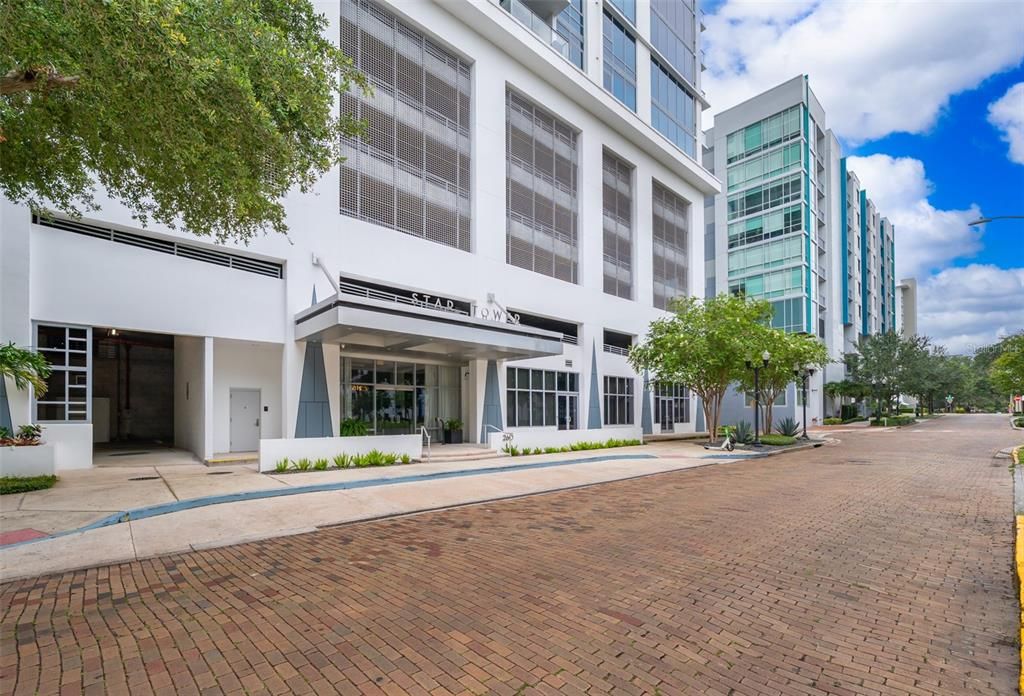 For Sale: $425,000 (1 beds, 2 baths, 1150 Square Feet)