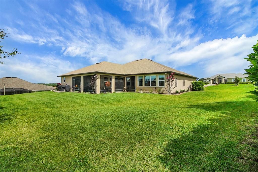 En Venta: $749,500 (4 camas, 3 baños, 3432 Pies cuadrados)