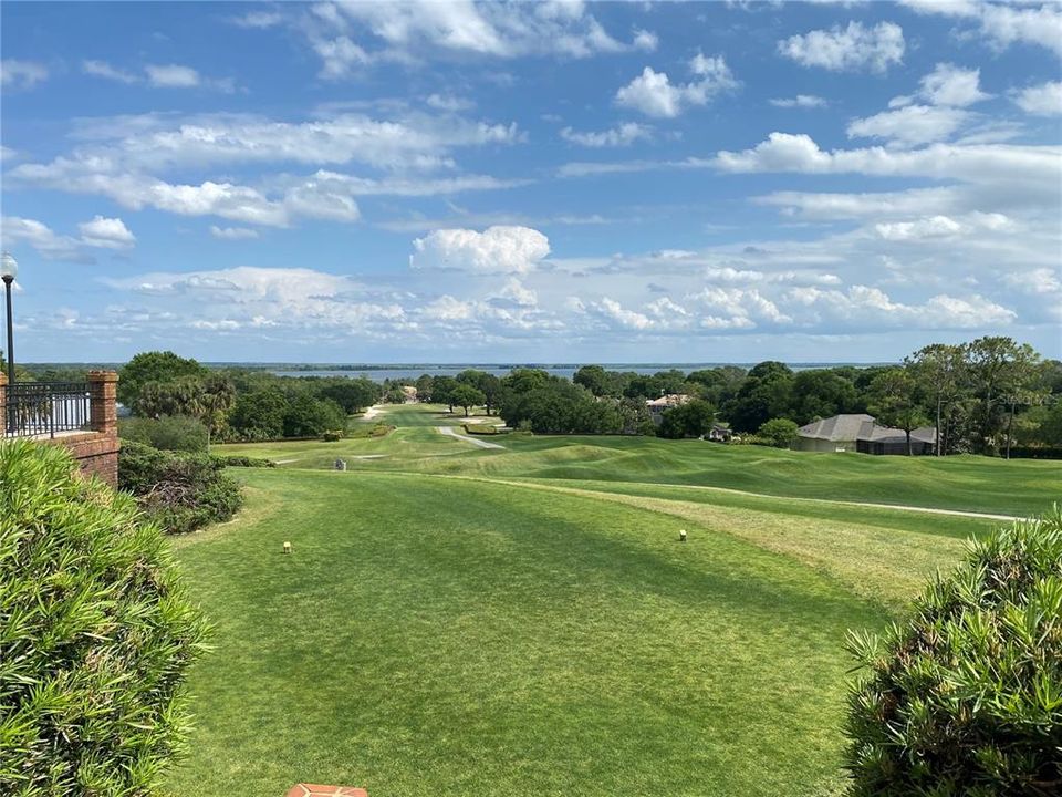 En Venta: $749,500 (4 camas, 3 baños, 3432 Pies cuadrados)