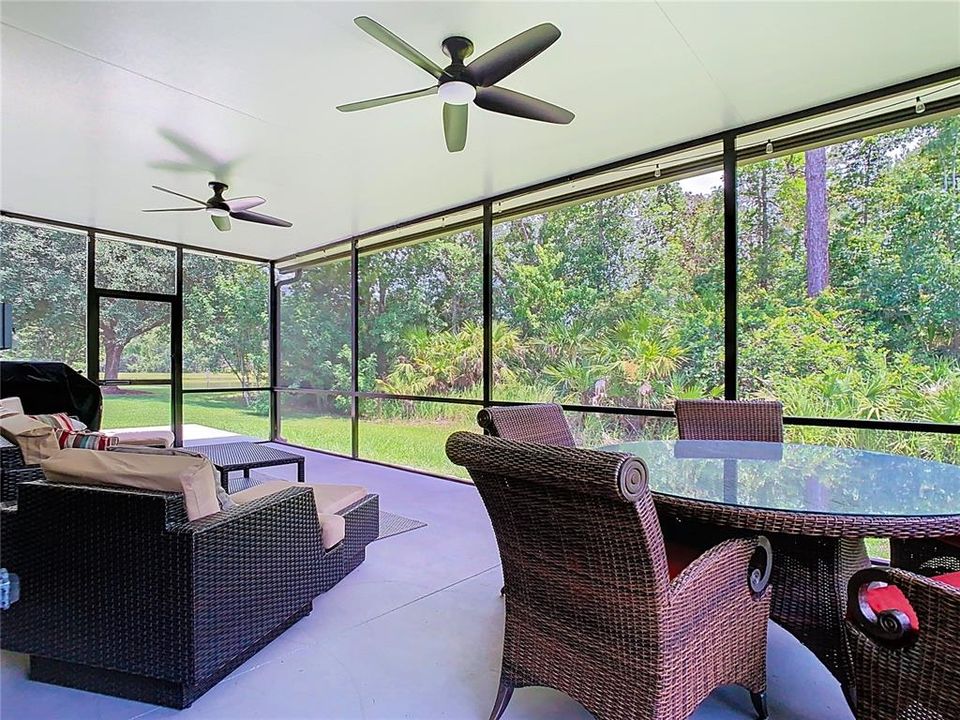 合同活跃: $2,800 (3 贝兹, 2 浴室, 2039 平方英尺)