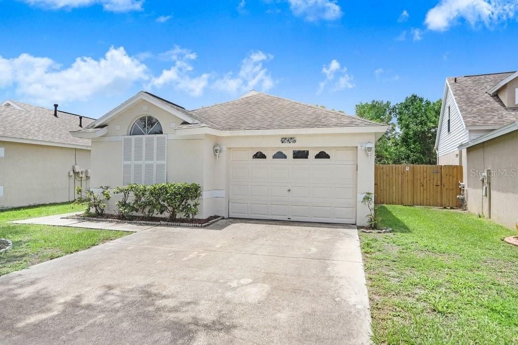 For Sale: $329,900 (3 beds, 2 baths, 1328 Square Feet)